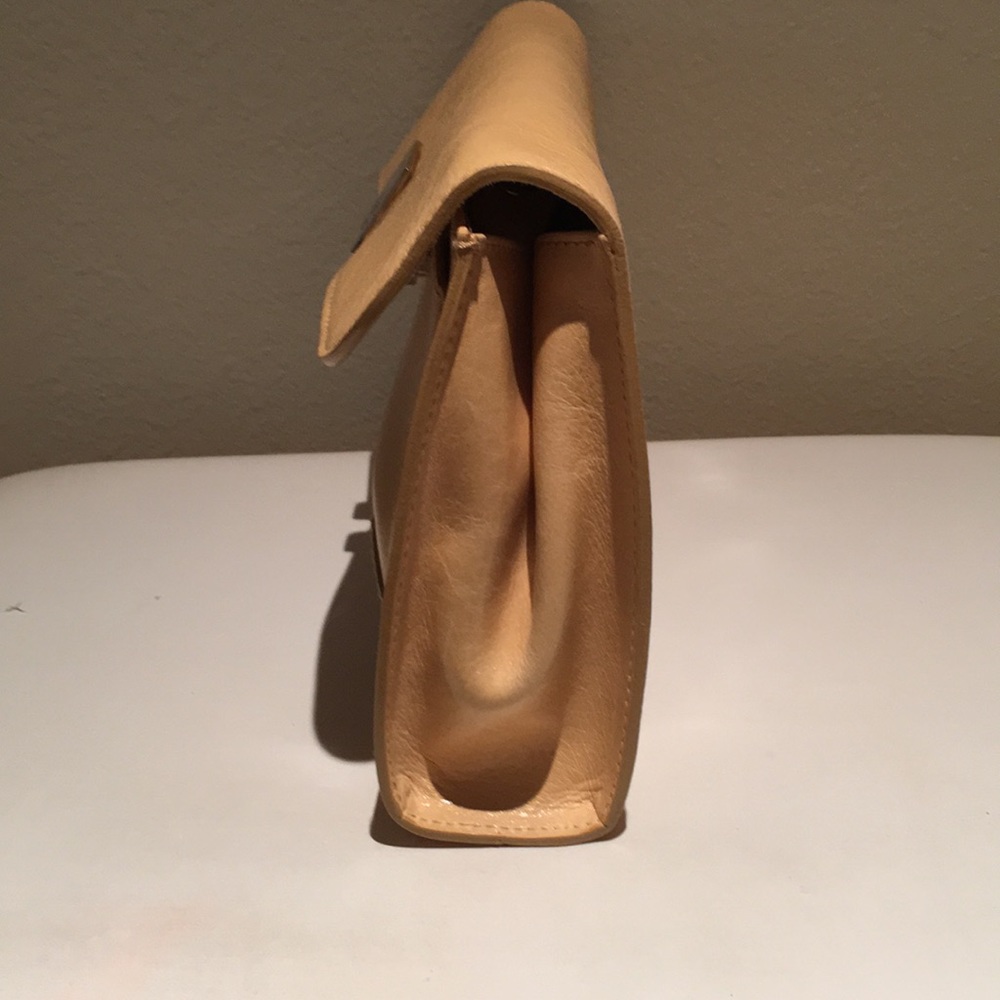 Handbag - Picture 4 of 5
